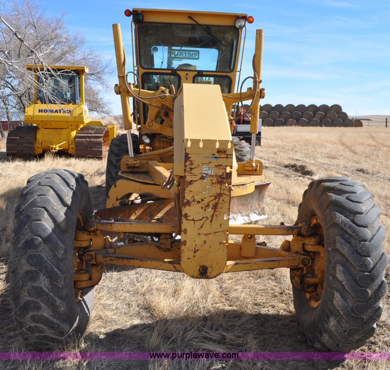 image for item C3054 1987 Caterpillar 140G motor grader