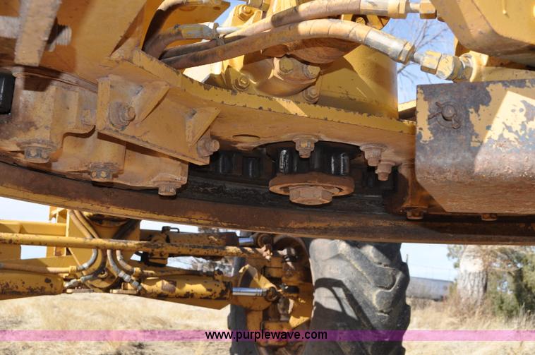 image for item C3054 1987 Caterpillar 140G motor grader