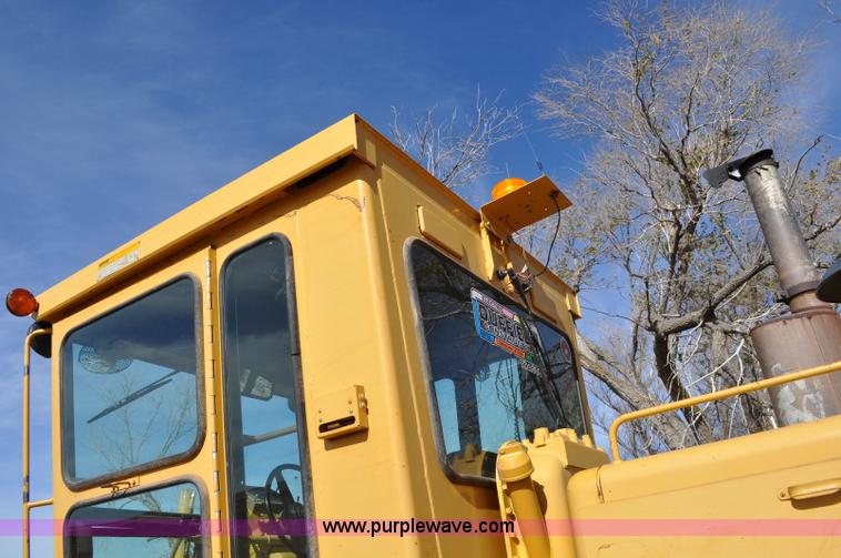 image for item C3054 1987 Caterpillar 140G motor grader