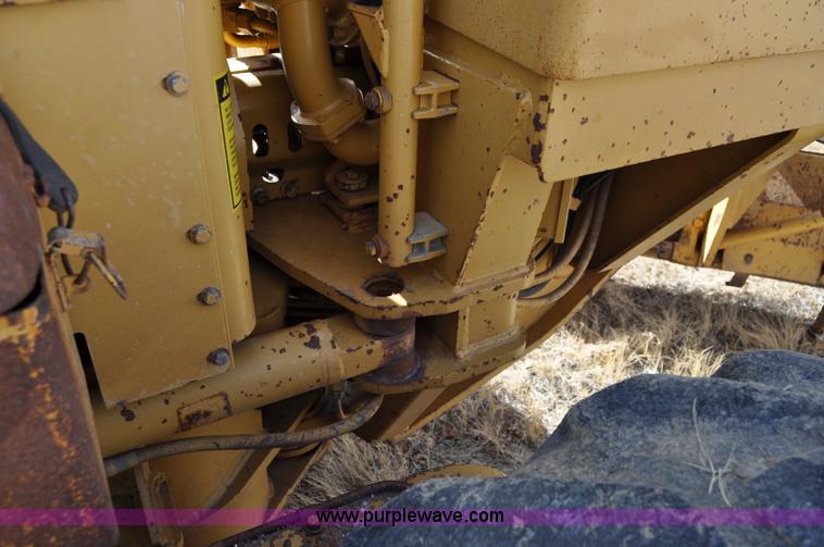 image for item C3054 1987 Caterpillar 140G motor grader