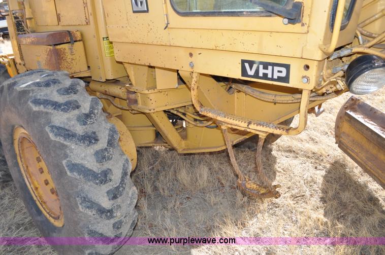 image for item C3054 1987 Caterpillar 140G motor grader