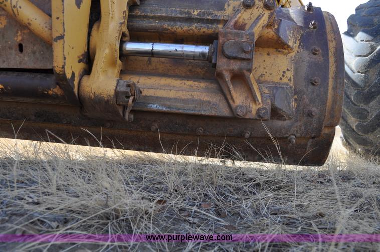 image for item C3054 1987 Caterpillar 140G motor grader