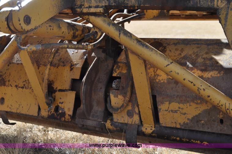 image for item C3054 1987 Caterpillar 140G motor grader