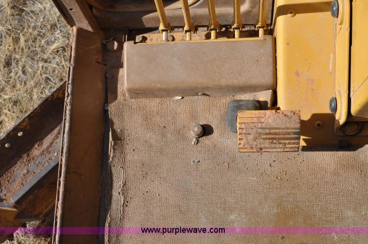 image for item C3054 1987 Caterpillar 140G motor grader