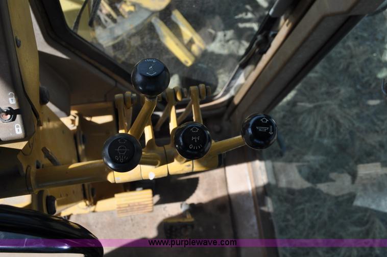 image for item C3054 1987 Caterpillar 140G motor grader