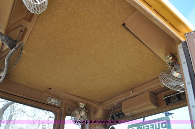 image for item C3054 1987 Caterpillar 140G motor grader