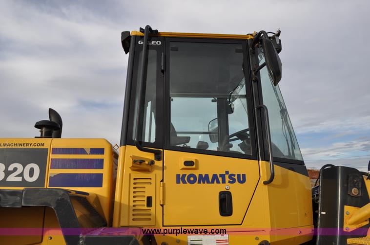 image for item C3055 2007 Komatsu WA320-5L wheel loader