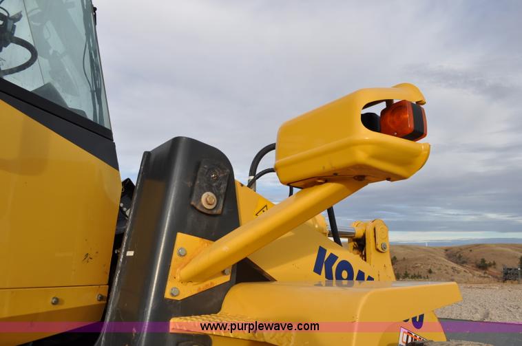 image for item C3055 2007 Komatsu WA320-5L wheel loader