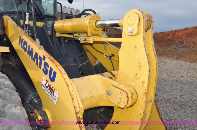 image for item C3055 2007 Komatsu WA320-5L wheel loader
