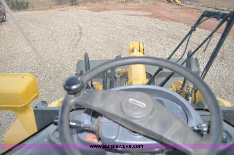 image for item C3055 2007 Komatsu WA320-5L wheel loader