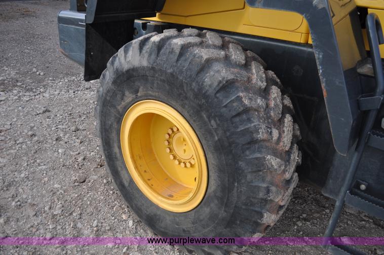 image for item C3055 2007 Komatsu WA320-5L wheel loader