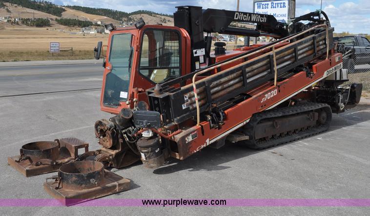 image for item C3059 2000 Ditch Witch 7020 directional drill
