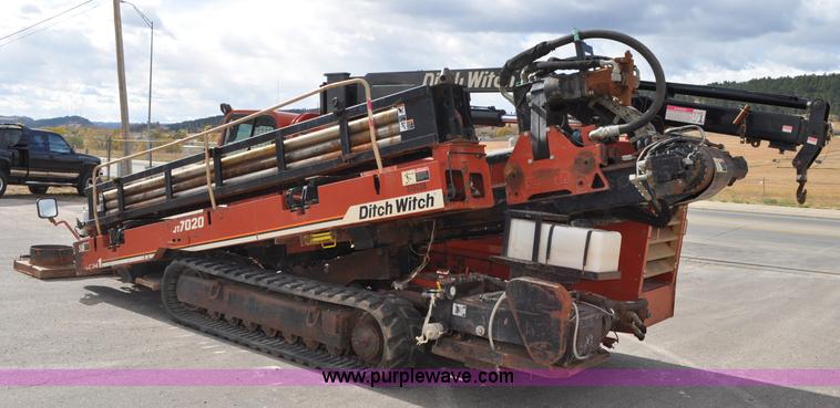 image for item C3059 2000 Ditch Witch 7020 directional drill