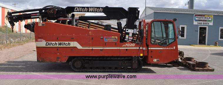image for item C3059 2000 Ditch Witch 7020 directional drill