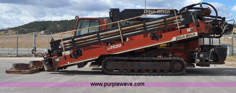 image for item C3059 2000 Ditch Witch 7020 directional drill