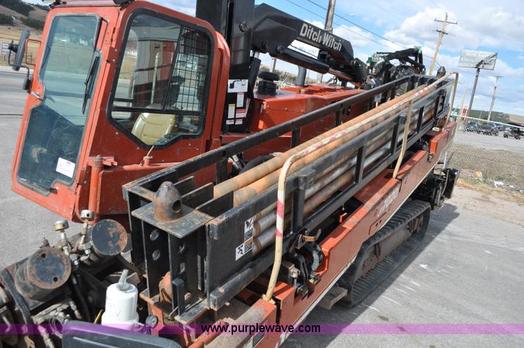 image for item C3059 2000 Ditch Witch 7020 directional drill