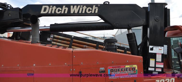 image for item C3059 2000 Ditch Witch 7020 directional drill