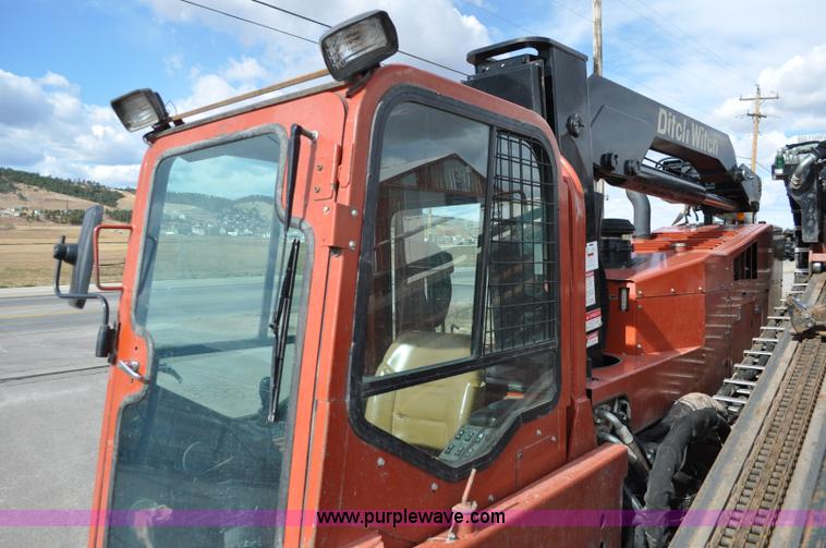 image for item C3059 2000 Ditch Witch 7020 directional drill