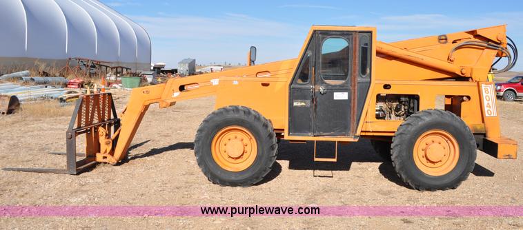 image for item C3061 1997 Traverse Lift TL8040 telehandler