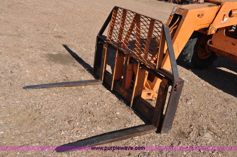image for item C3061 1997 Traverse Lift TL8040 telehandler