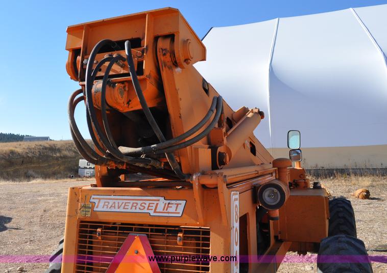 image for item C3061 1997 Traverse Lift TL8040 telehandler