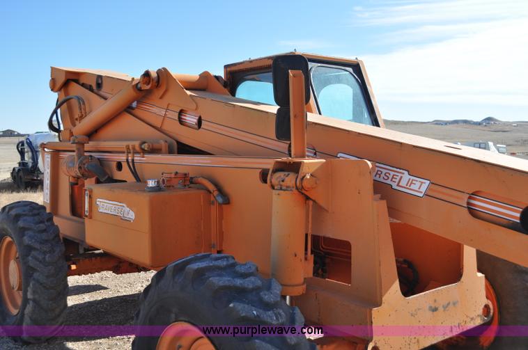 image for item C3061 1997 Traverse Lift TL8040 telehandler