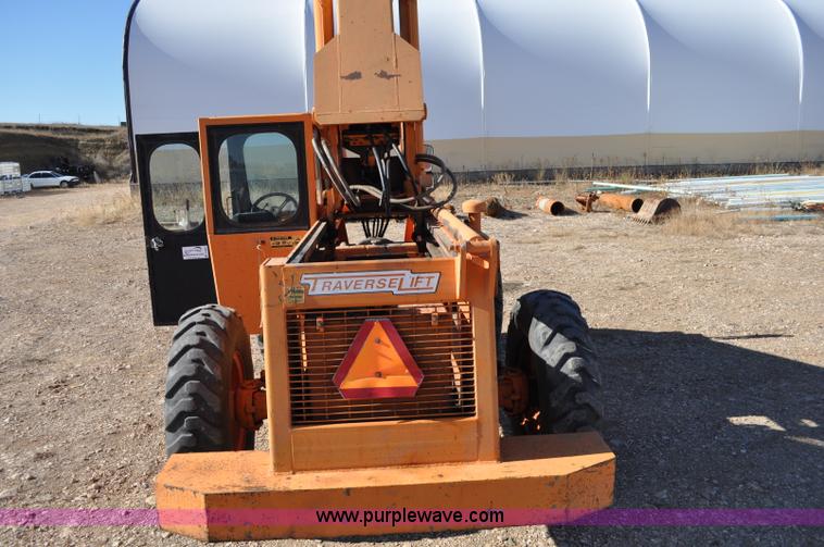 image for item C3061 1997 Traverse Lift TL8040 telehandler