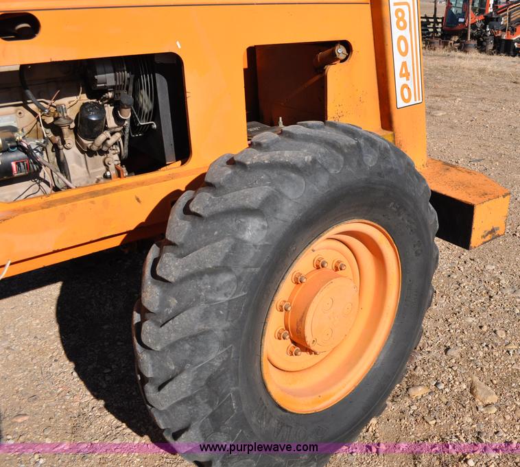 image for item C3061 1997 Traverse Lift TL8040 telehandler
