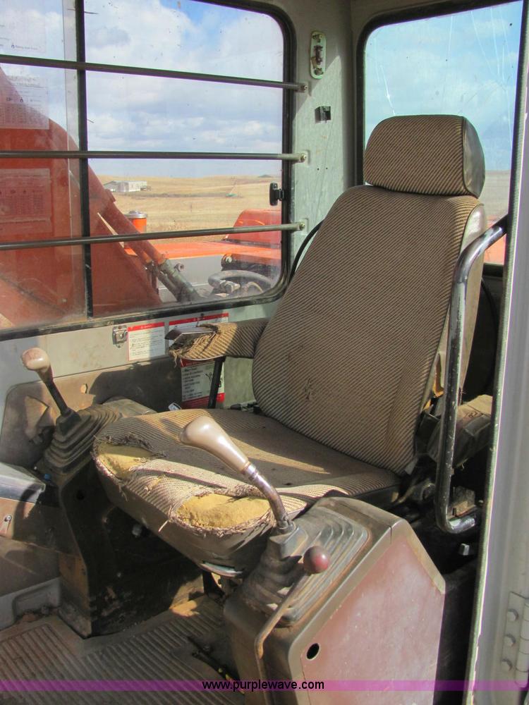 image for item C3062 1993 Hitachi EX150 excavator