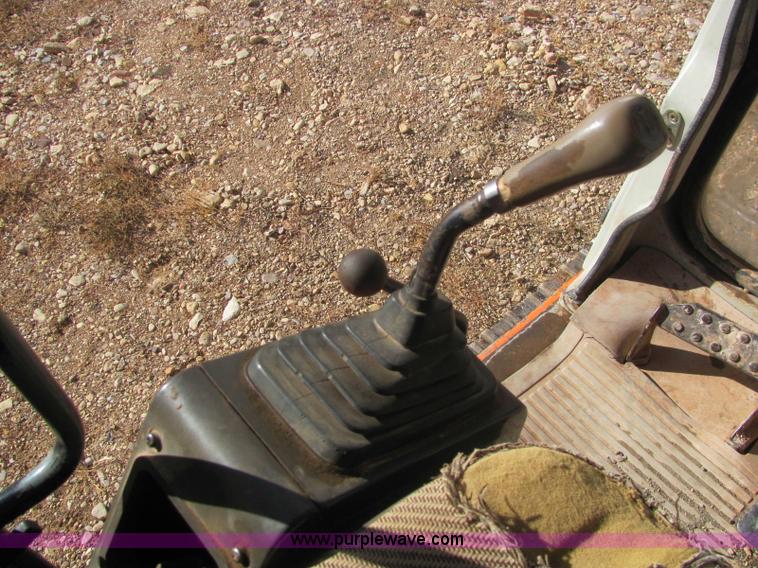 image for item C3062 1993 Hitachi EX150 excavator