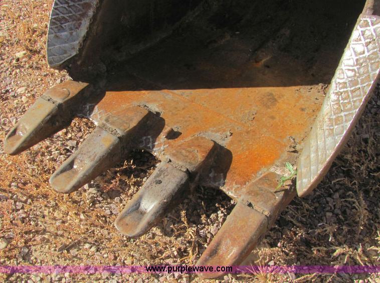 image for item C3062 1993 Hitachi EX150 excavator