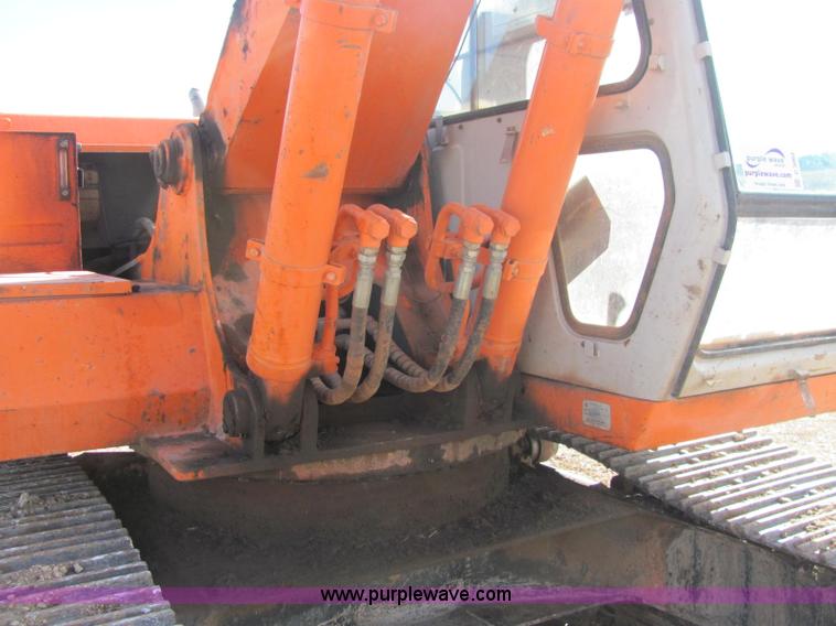 image for item C3062 1993 Hitachi EX150 excavator