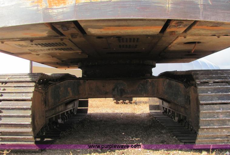 image for item C3062 1993 Hitachi EX150 excavator