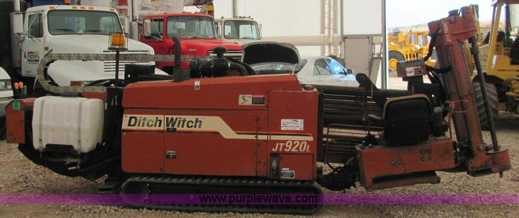 image for item C3063 1998 Ditch Witch JT920L directional boring machine