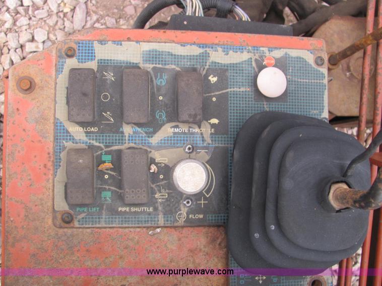 image for item C3063 1998 Ditch Witch JT920L directional boring machine