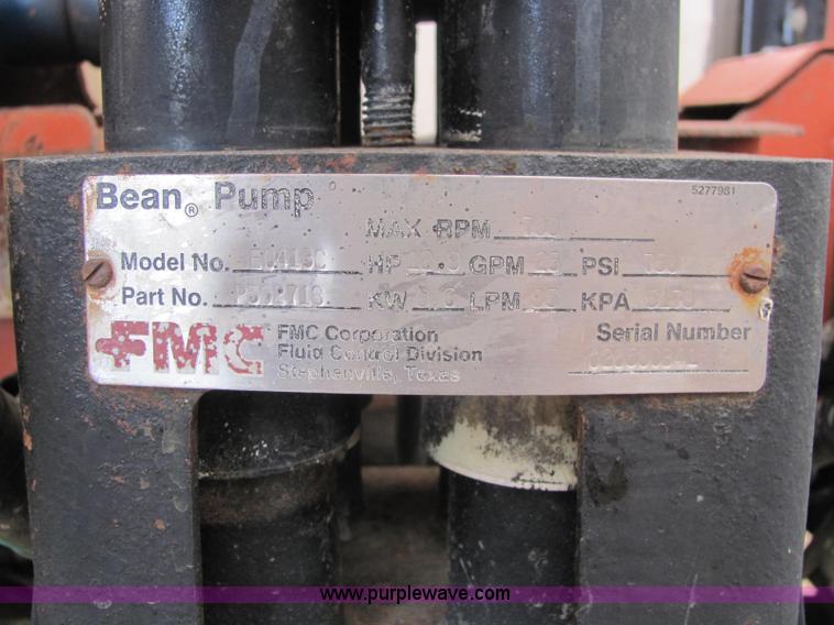 image for item C3063 1998 Ditch Witch JT920L directional boring machine