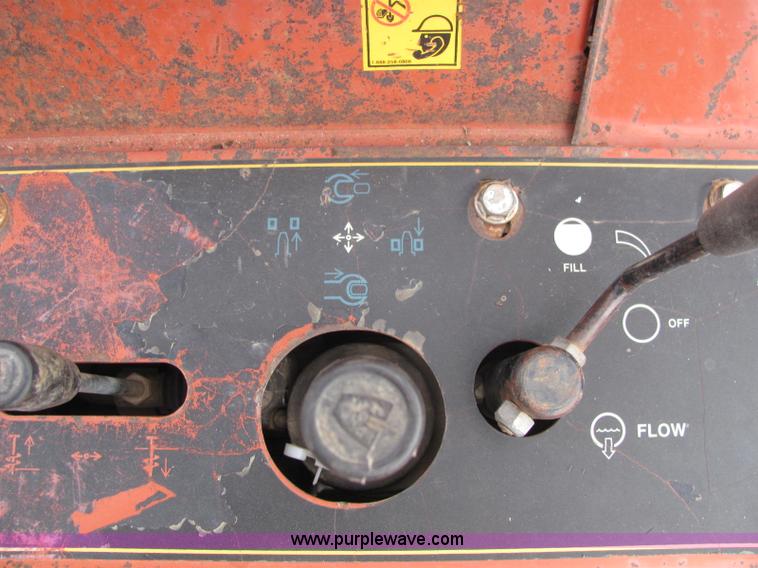 image for item C3065 1999 Ditch Witch JT520 directional drill