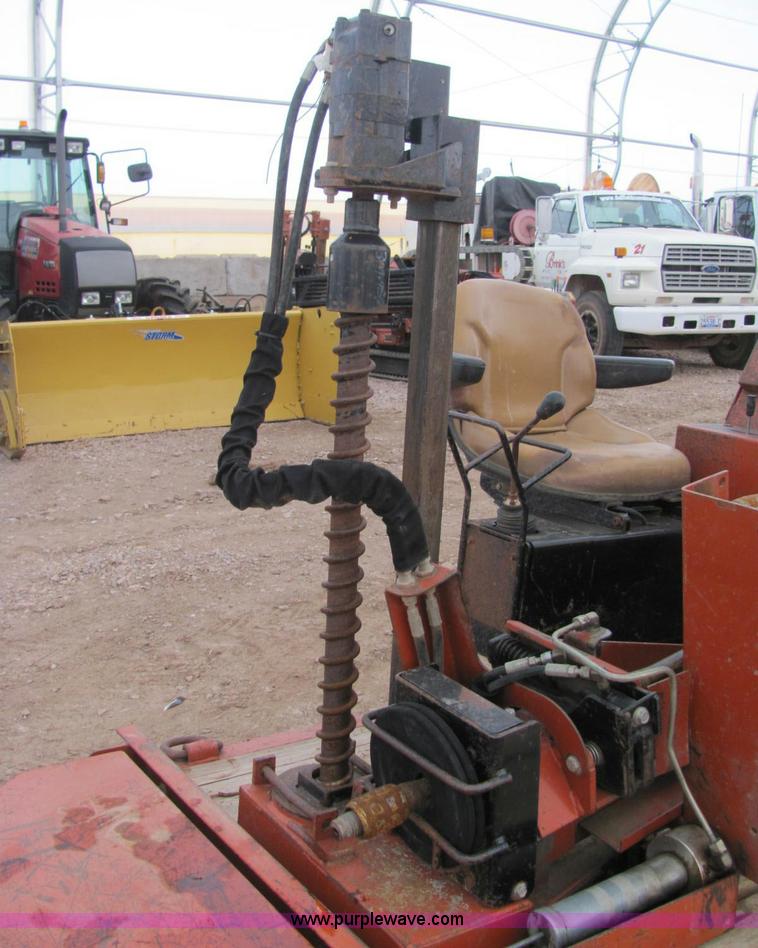 image for item C3065 1999 Ditch Witch JT520 directional drill