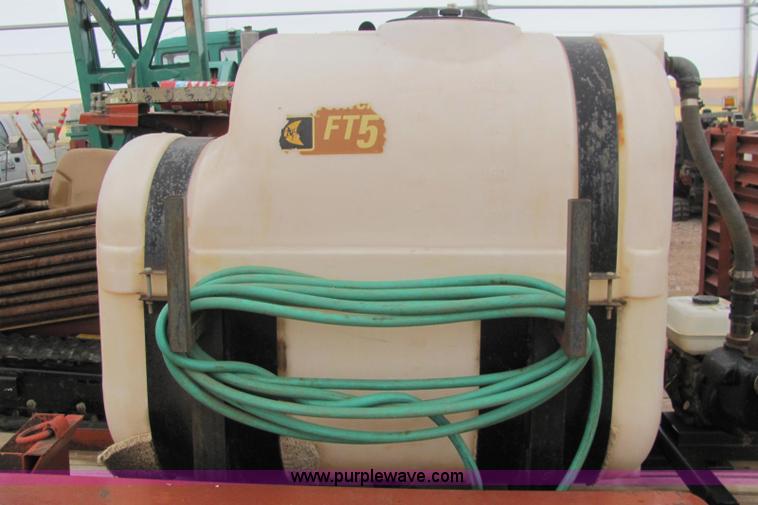 image for item C3065 1999 Ditch Witch JT520 directional drill