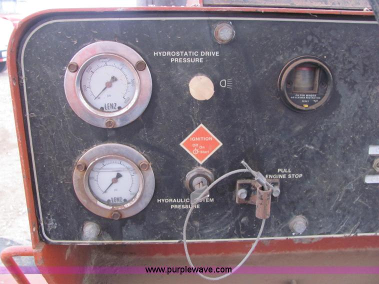 image for item C3068 Ditch Witch R100JD rock saw