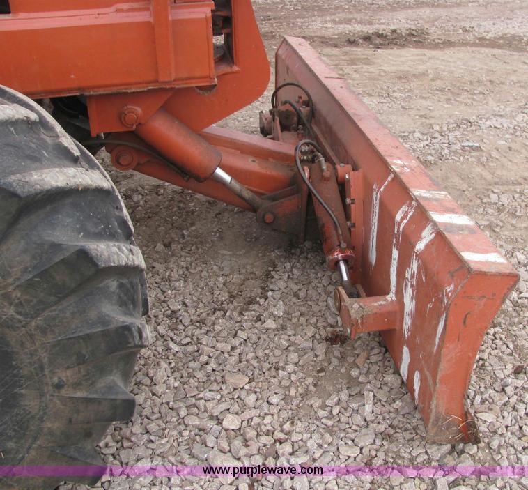 image for item C3068 Ditch Witch R100JD rock saw