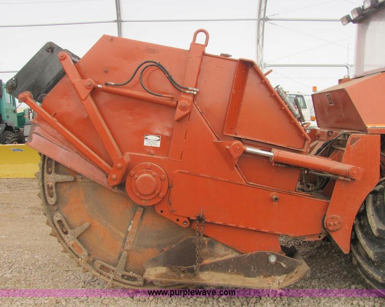 image for item C3068 Ditch Witch R100JD rock saw