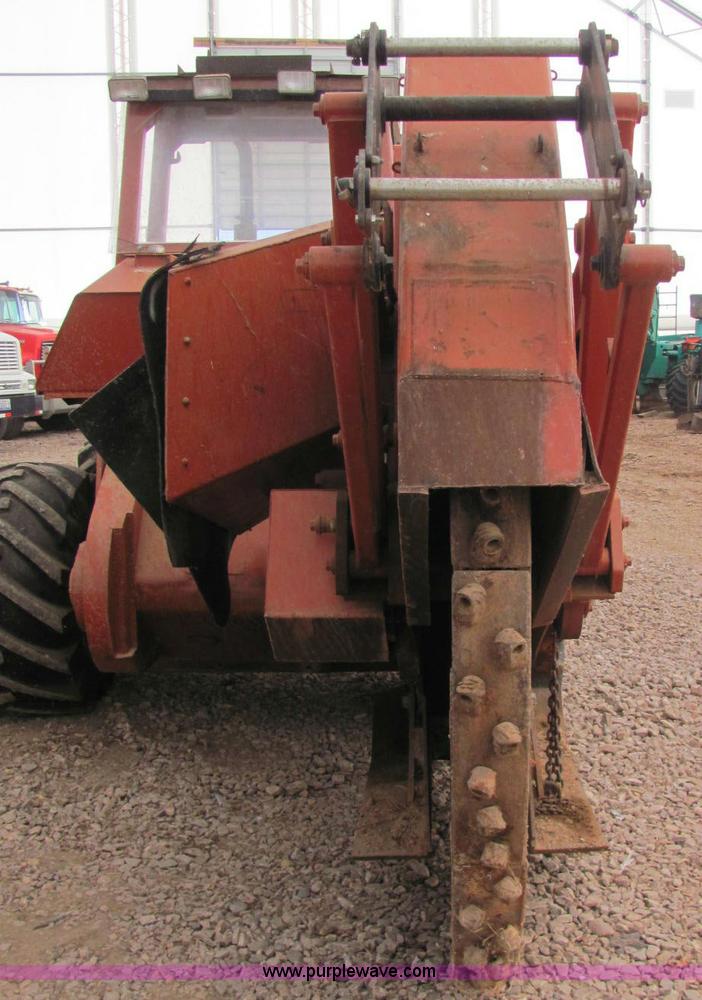 image for item C3068 Ditch Witch R100JD rock saw