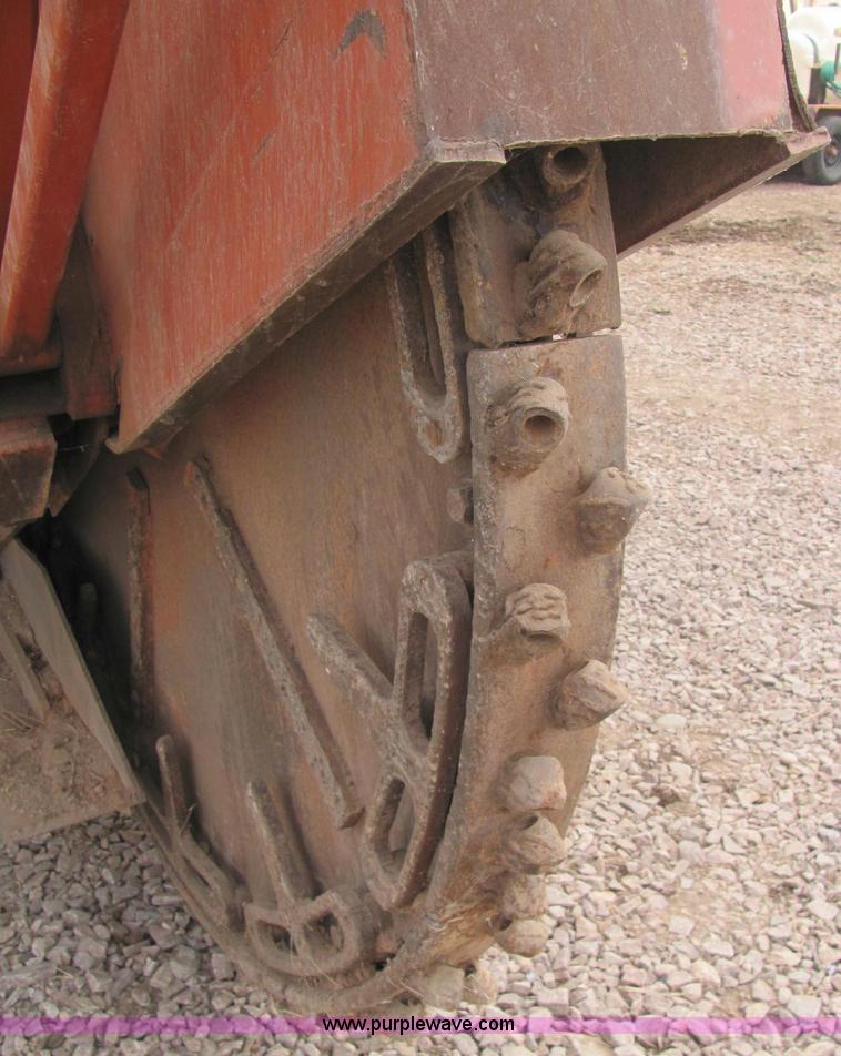 image for item C3068 Ditch Witch R100JD rock saw