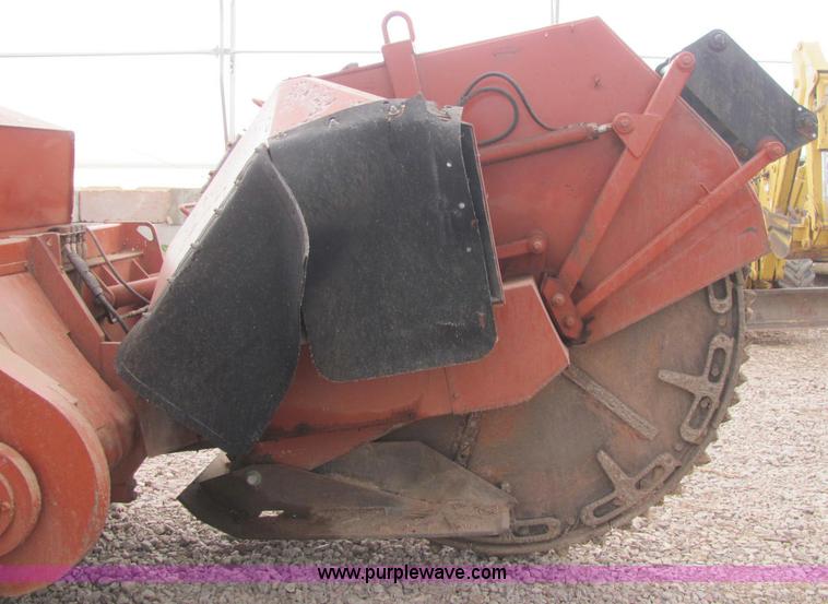 image for item C3068 Ditch Witch R100JD rock saw