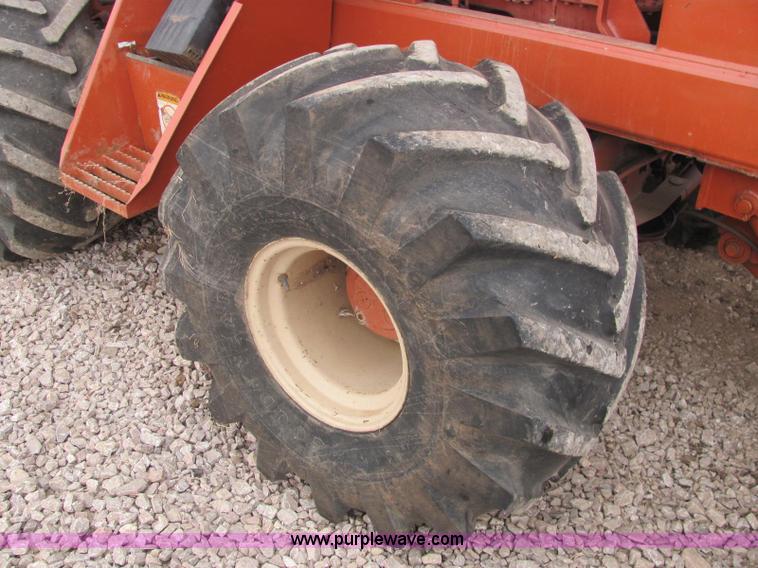 image for item C3068 Ditch Witch R100JD rock saw