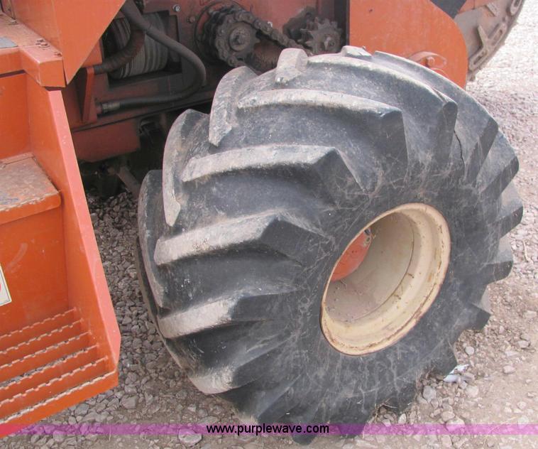 image for item C3068 Ditch Witch R100JD rock saw