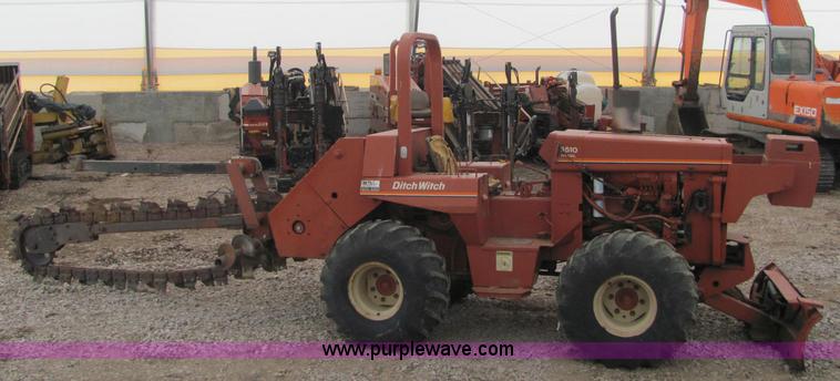 image for item C3071 Ditch Witch 6510DD trencher