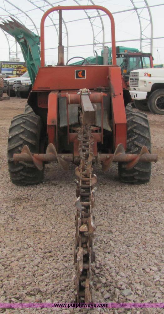 image for item C3071 Ditch Witch 6510DD trencher