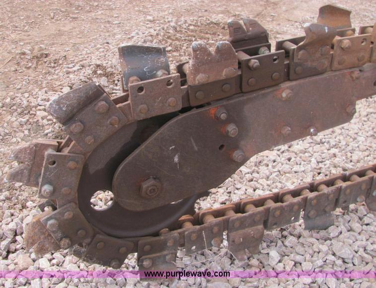 image for item C3071 Ditch Witch 6510DD trencher